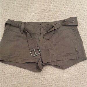 Guess Women's Belted Cargo Shorts - Brown